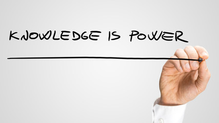 汽车显示abs和刹车灯一直亮是什么原因